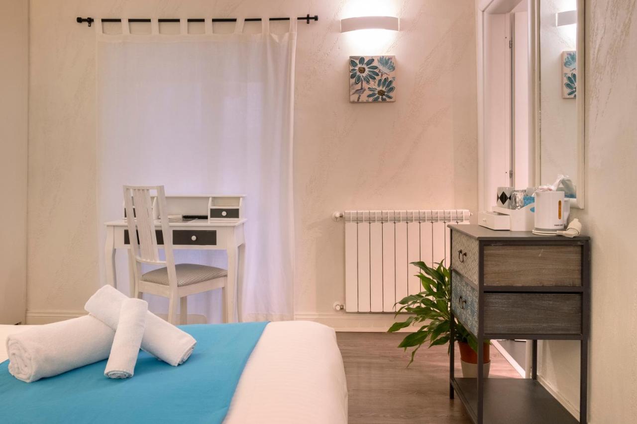 Delsi Suites Pantheon Roma Exterior foto