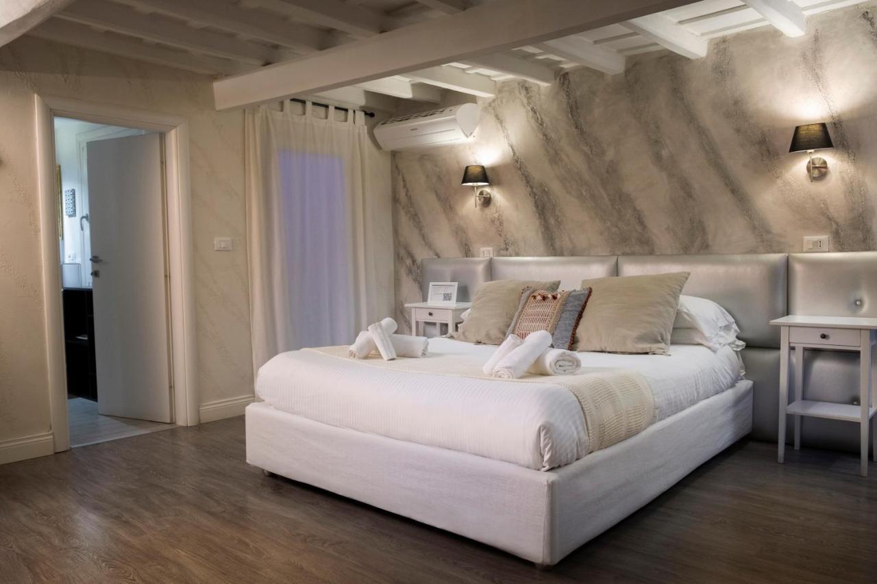 Delsi Suites Pantheon Roma Exterior foto