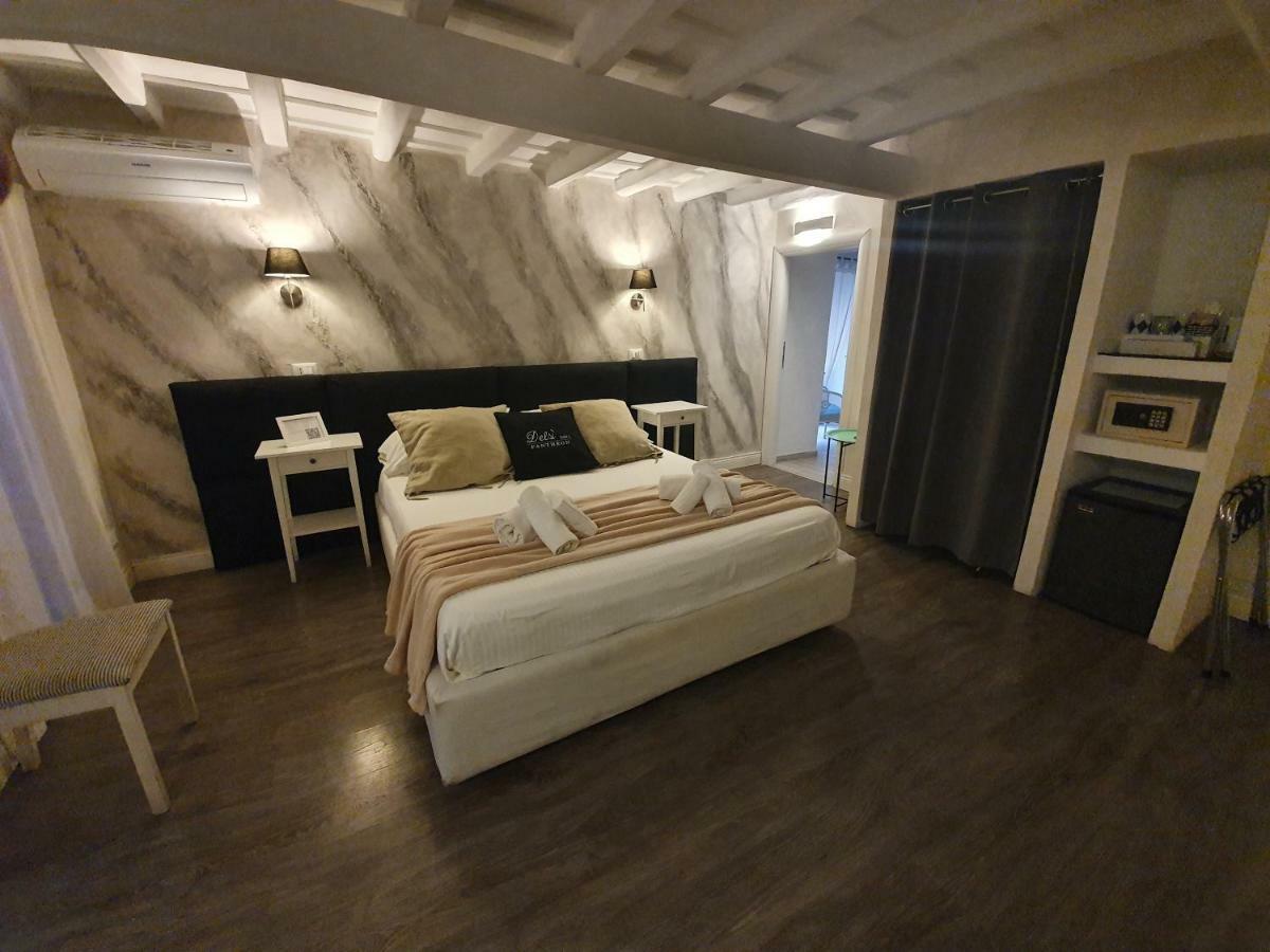 Delsi Suites Pantheon Roma Exterior foto
